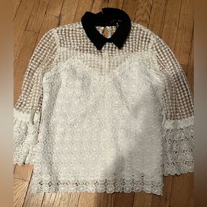 Aqua Lace Black and White Blouse